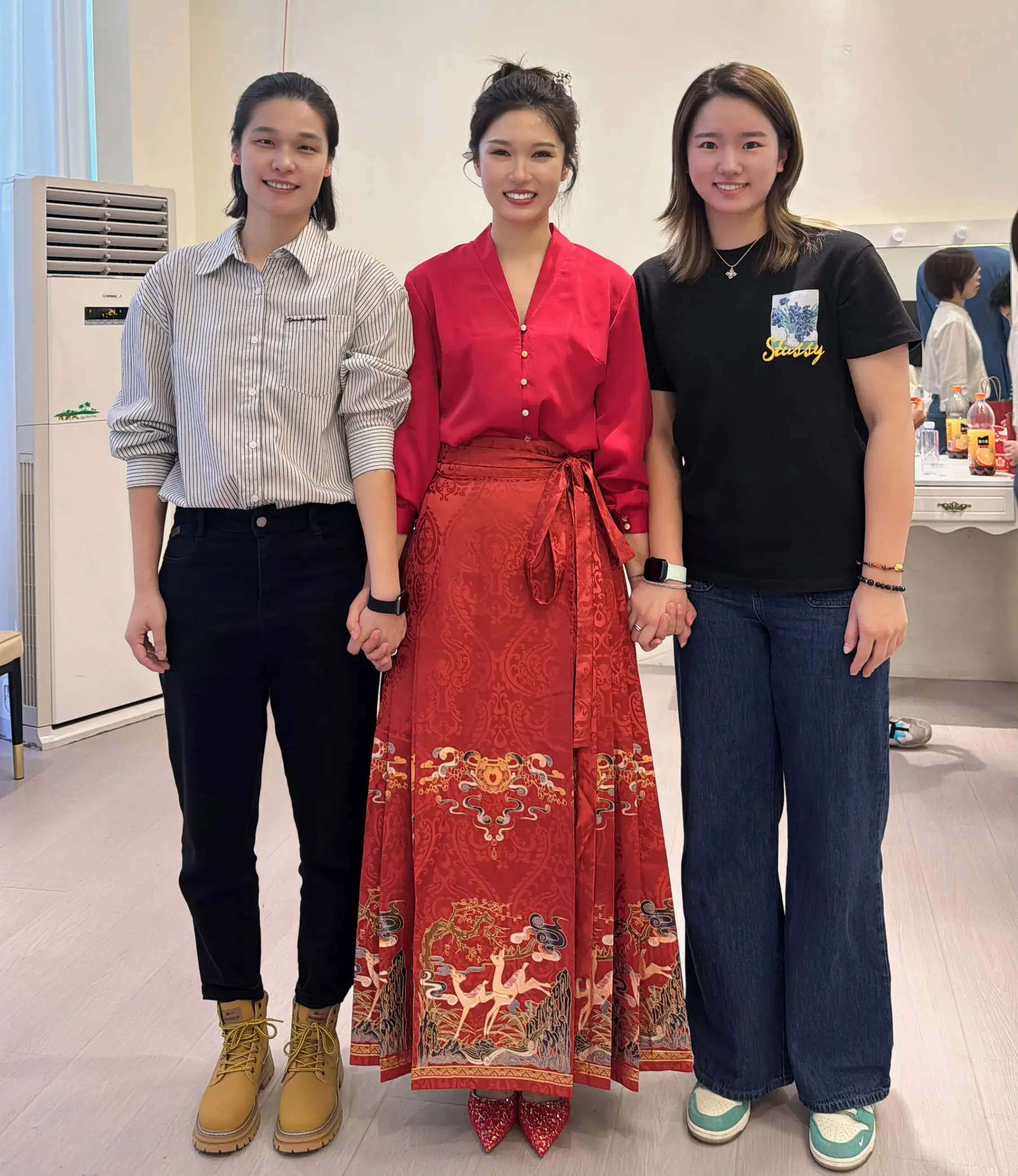 云丽成功, 林莉很少抛