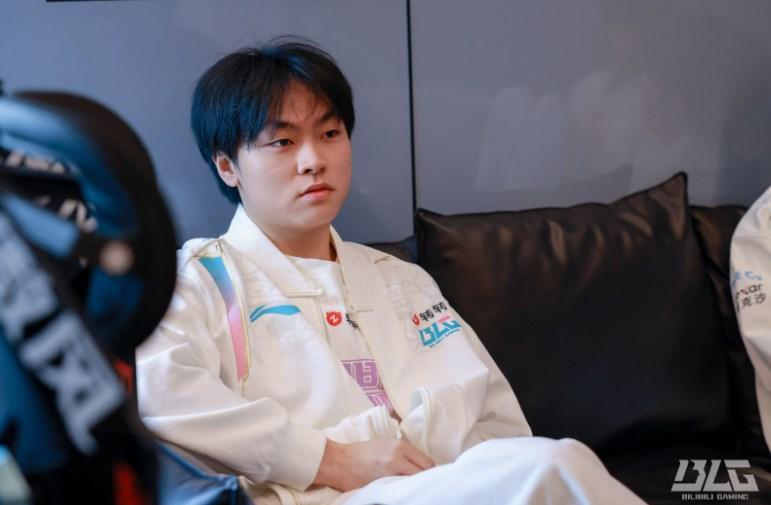 进行了一波, 杀了, Knigh 进行了一波, 杀了, Knigh