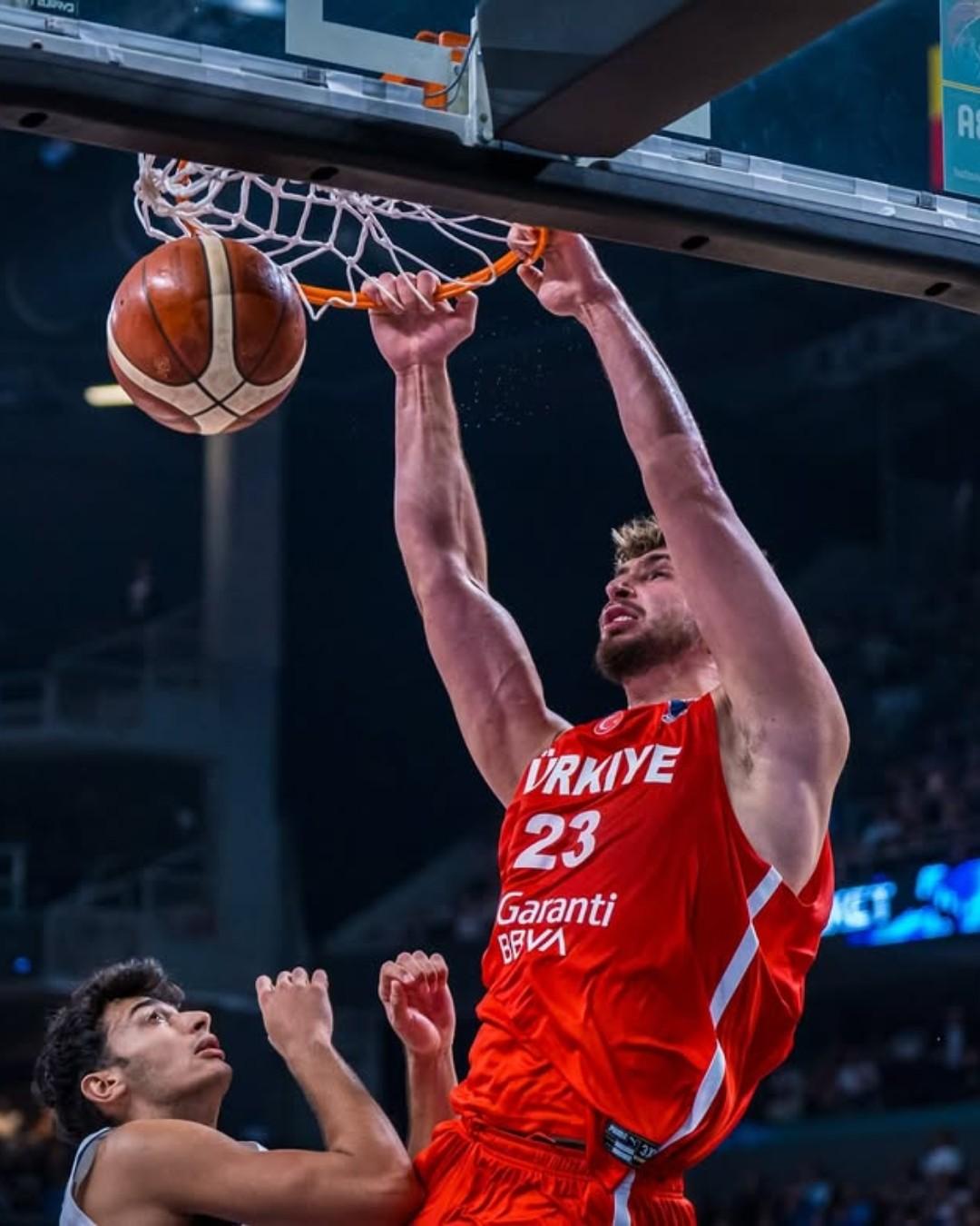 tenan, img, 其男篮距离